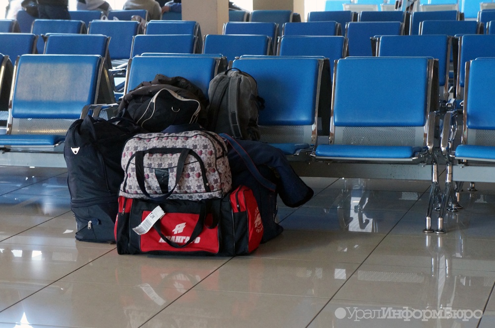 В Новом Уренгое аэропорт эвакуировали из-за угрозы взрыва