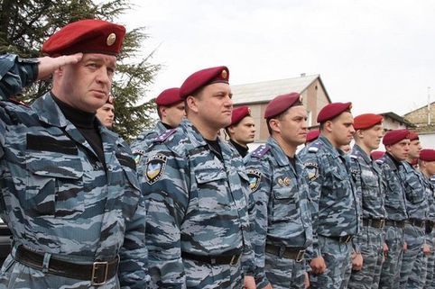 МВД Украины обратилось за помощью к бывшим бойцам 