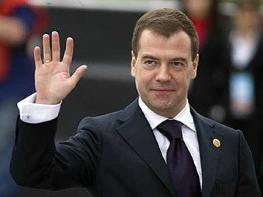 Медведев прибыл в российский Крым