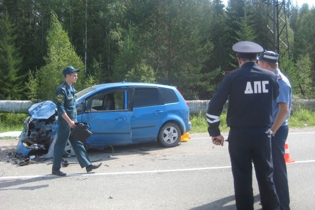 На трассе Серов – Ивдель полицейский попал в смертельное ДТП