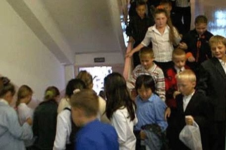 Из школы Перми эвакуировали 80 человек