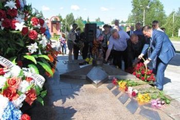 В Югорске ветераны почтили память воинов
