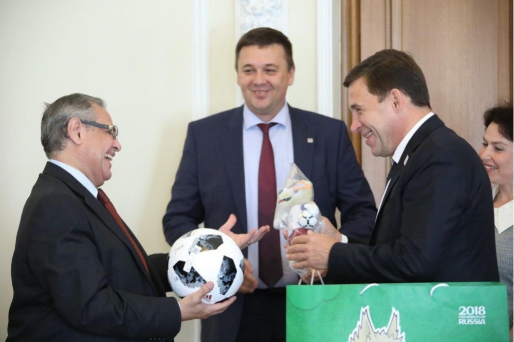 За игрой египтян в Екатеринбурге следит посол страны в РФ