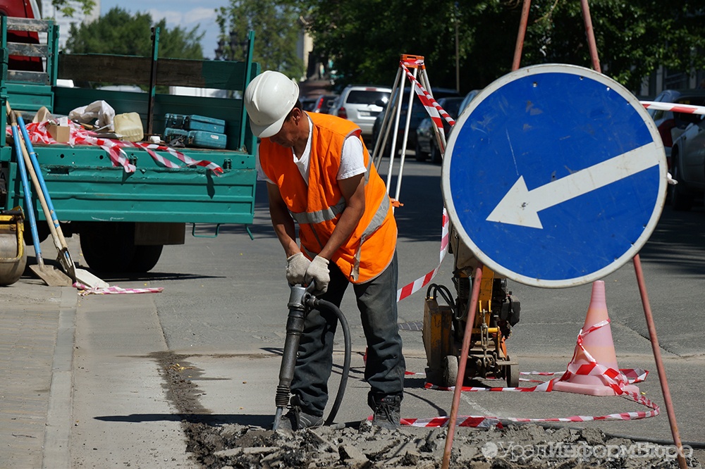В Екатеринбурге отремонтируют 27 улиц