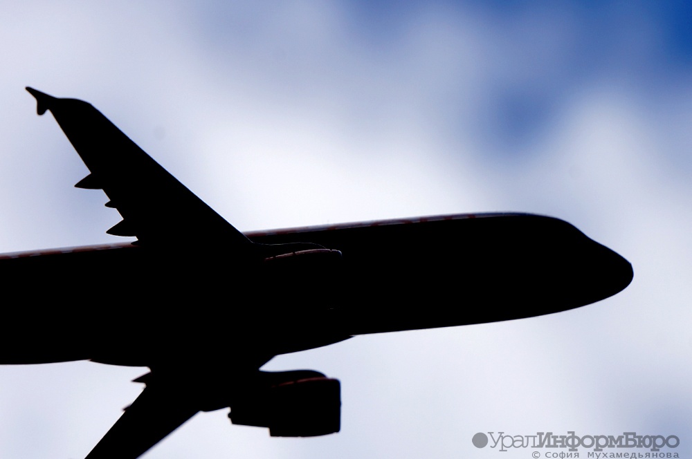 Техническая неисправность вернула авиалайнер в Екатеринбург