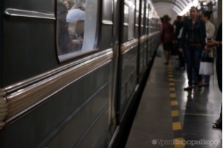Число жертв крушения поезда в московском метро достигло 23