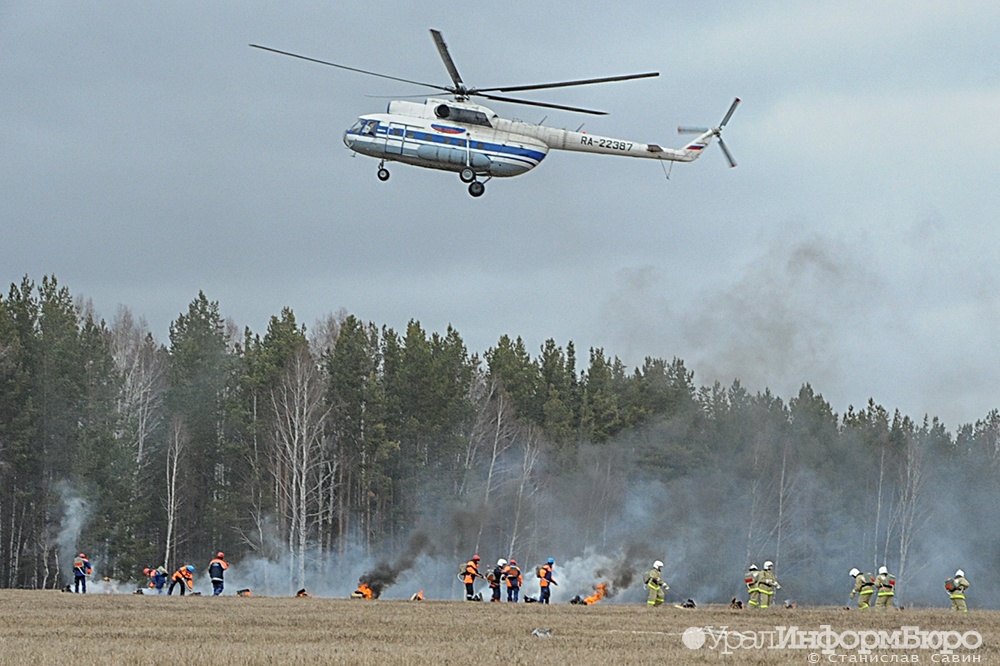 В Свердловской области продолжают действовать более 50 пожаров