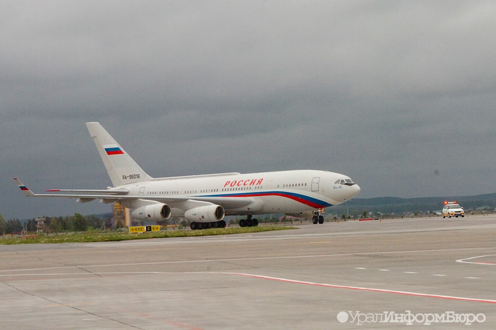 Глава Минпромторга РФ заявил о необходимости создания собственного дальнемагистрального самолета