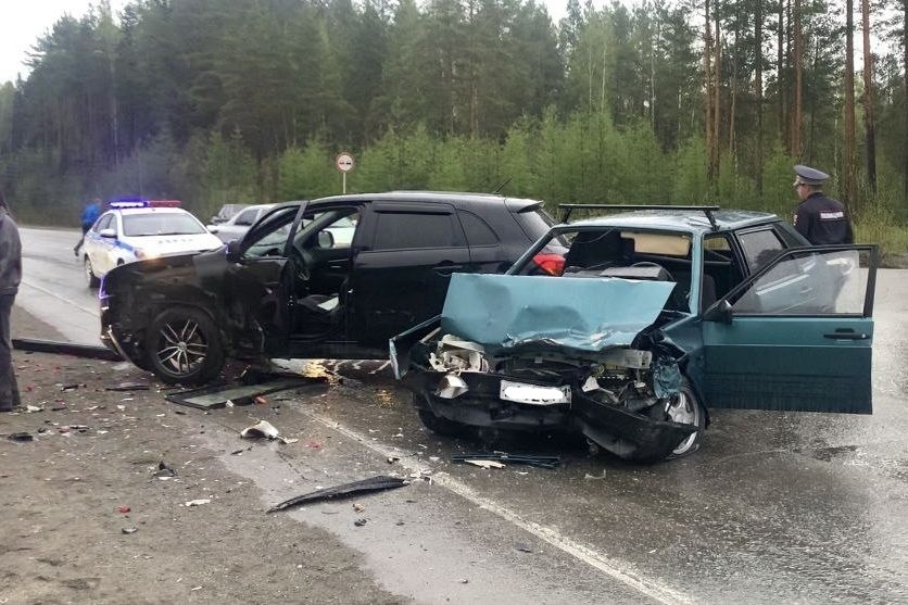 Более 80 человек погибли в ДТП с легковыми машинами в Свердловской области