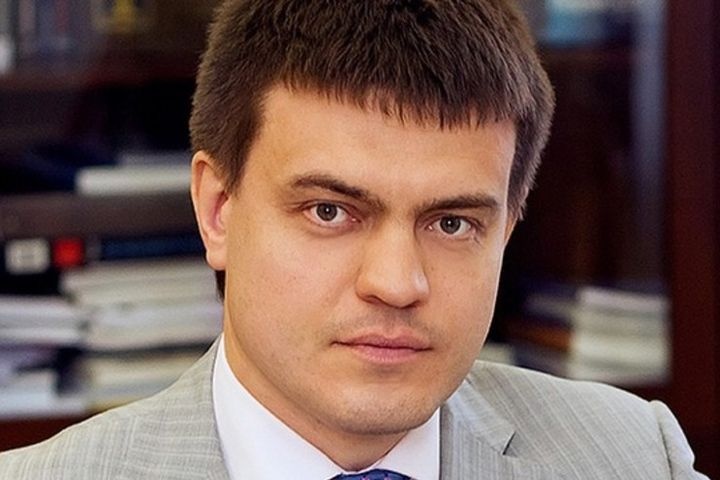 В Екатеринбург прибыл глава Минобрнауки Михаил Котюков