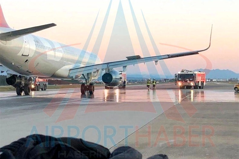 Лайнер российской авиакомпании серьезно пострадал при посадке в Анталье