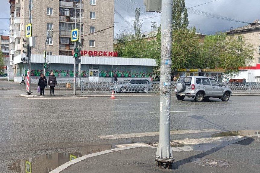 В Екатеринбурге пенсионерка попала под машину на пешеходном переходе
