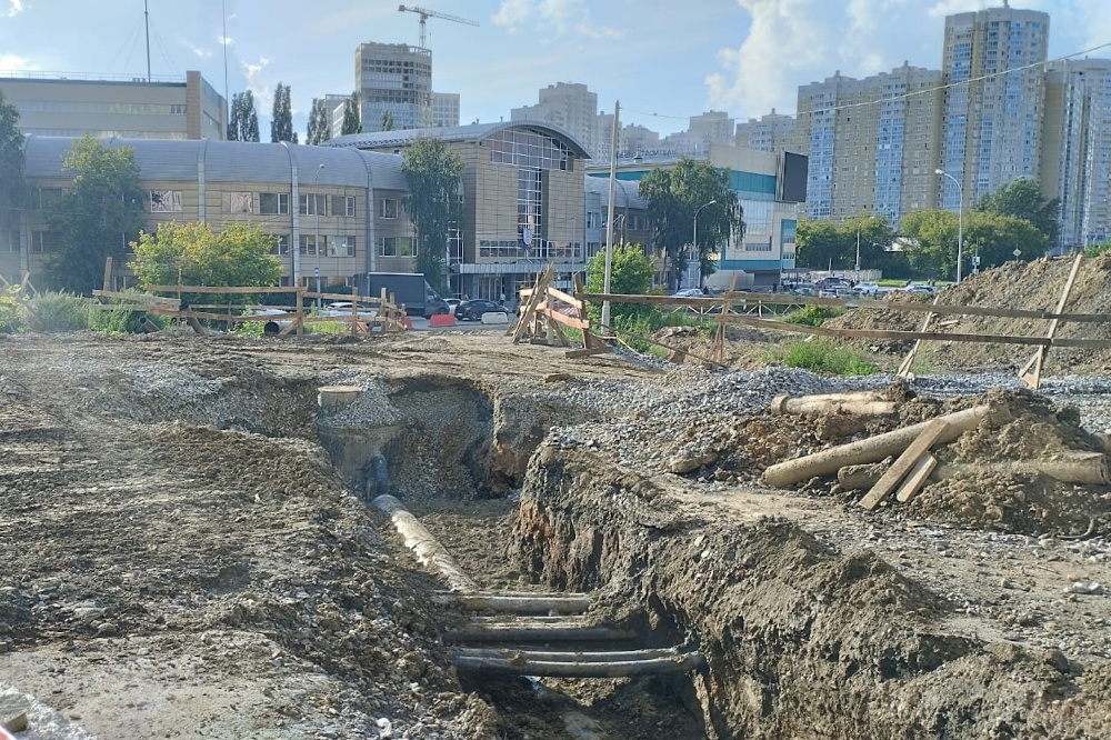 Екатеринбуржец пожаловался на строительство развязки у 