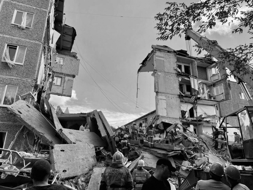 Обрушение дома в Нижнем Тагиле привело к гибели десяти человек – в городе объявлен траур